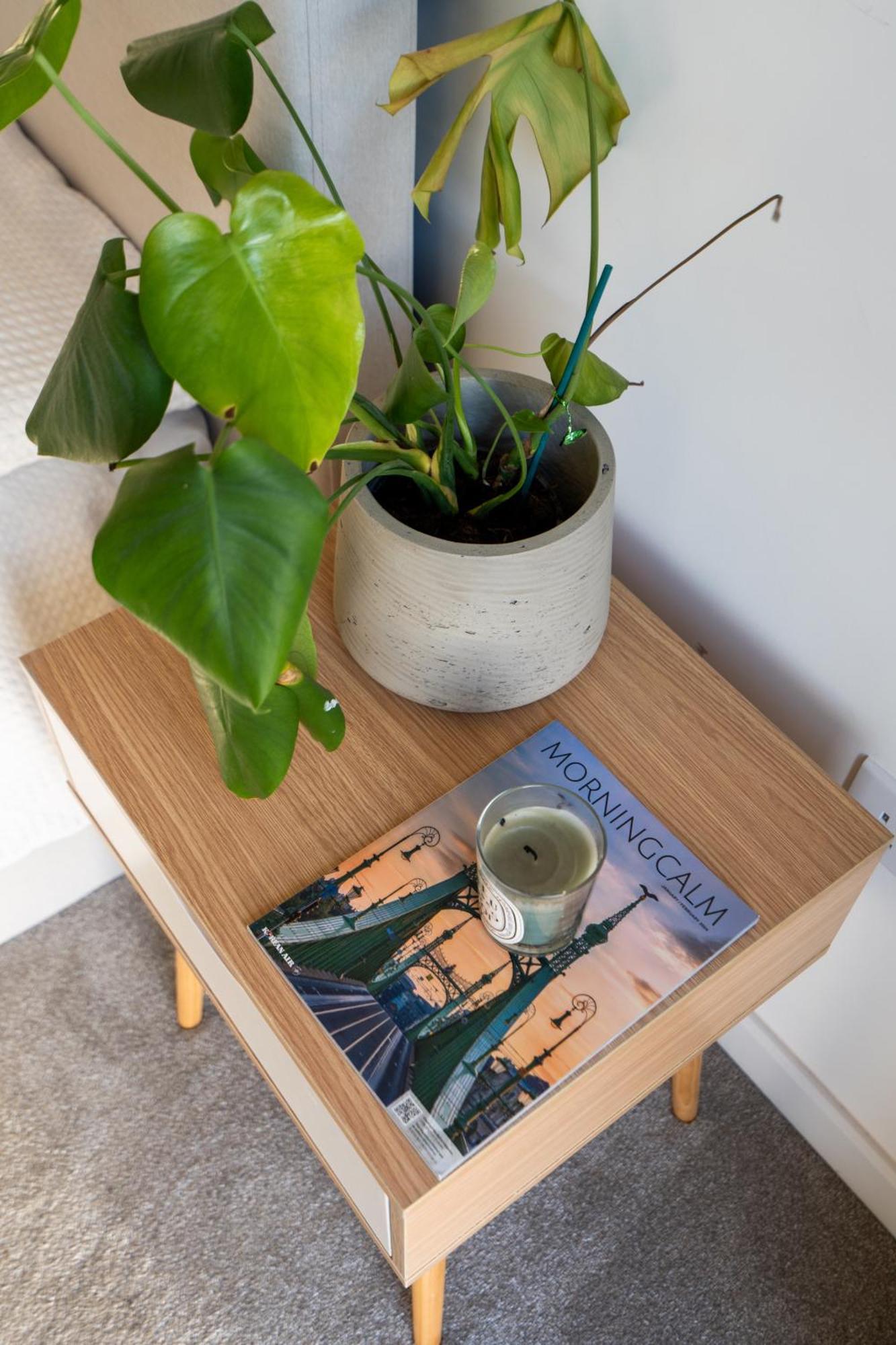 شقة Sunset Retreat: Steps From Heathrow/Twickenham هاونسلو المظهر الخارجي الصورة